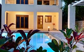 Aggelos And Thisbe Chania Suburbs Sea View Guest House